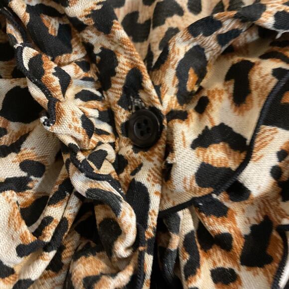Twenty One Leopard Print Top Ruffle Size S Accent Tie Neck Elastic Waist Spring - Picture 11 of 15
